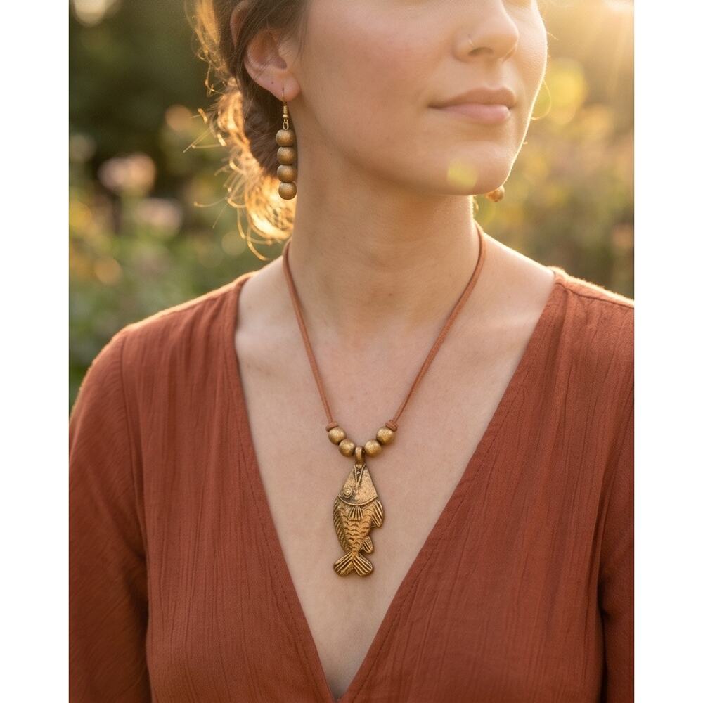 Bronze Fish on Leather Rope/with Earrings
